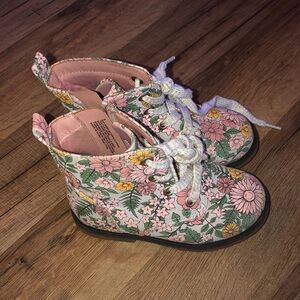 Toddler size 8 floral boots from Target